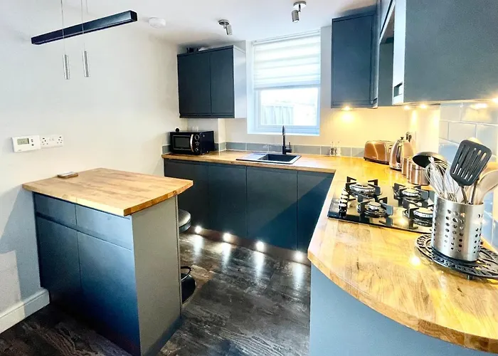 The 1a Wenlock * York